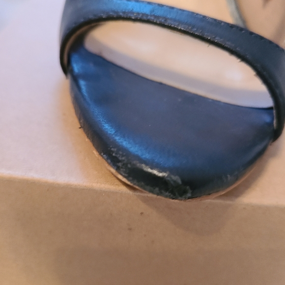 3 tone ankle strap sandals 👡 - Picture 8 of 10